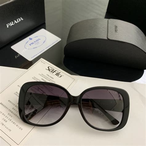 fake prada sun glasses round|knock off black prada sunglasses.